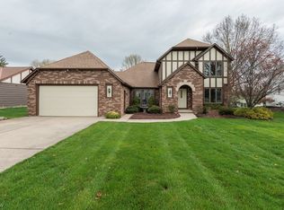 984 Meadowlark Ln, Medina, OH 44256