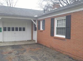 277 Darbyhurst Rd, Columbus, OH 43228