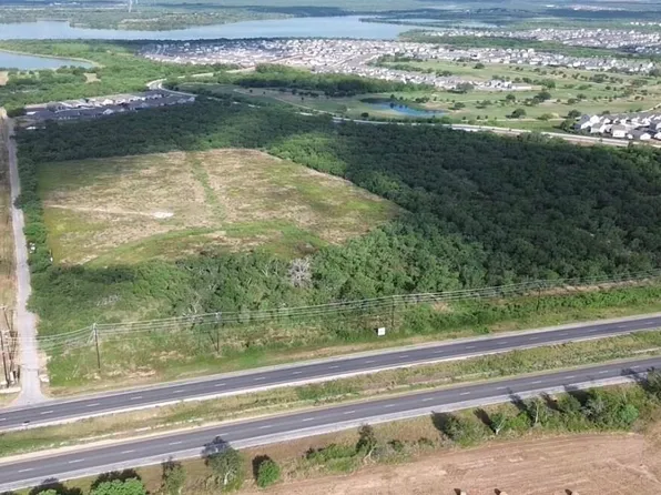 13855-13855 S Us Highway 281, San Antonio, TX 78221
