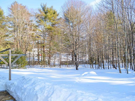 3rd image of 139 Squantum Road