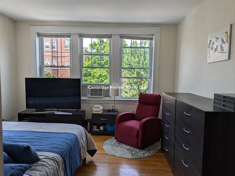 147 Summer St #1 — Photo 16