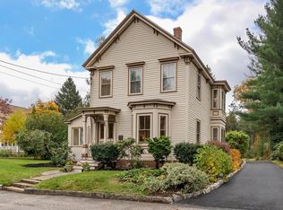 4 Highvale Ln, Andover, MA 01810