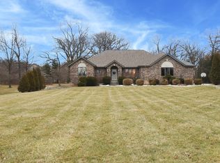 8651 Marquette Rd, Schererville, IN 46375