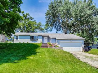 8602 Memory Trl, Wonder Lake, IL 60097