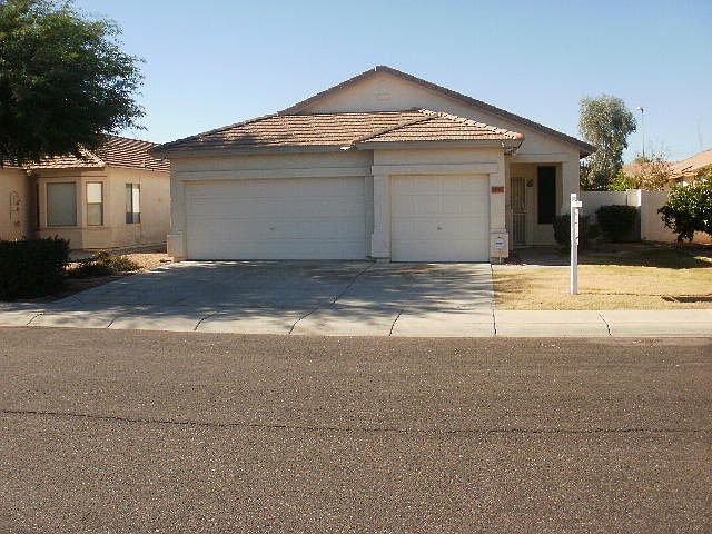 1st image of 8818 N 66th Ave