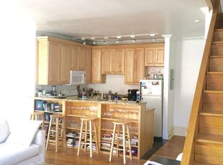 920 College St, Pittsburgh, PA 15232
