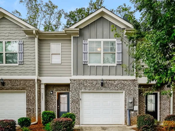 3281 Pennington Dr, Lithonia, GA 30038