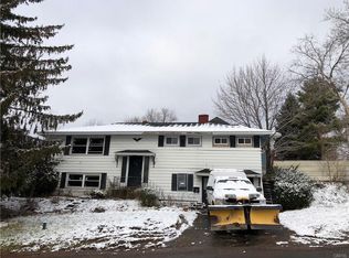 1613 Sunnycrest Rd, Syracuse, NY 13206