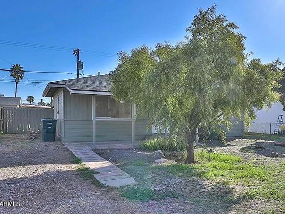 2nd image of 1108 N CENTER Avenue