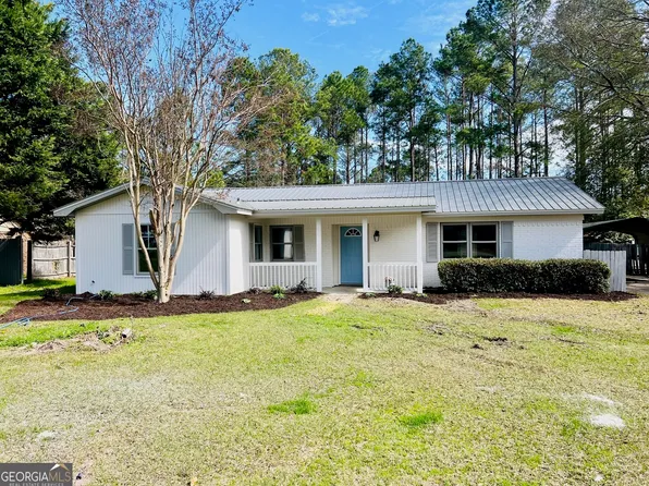 625 Barbara St, Metter, GA 30439