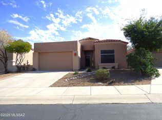 8450 N Sunny Rock Ridge Dr, Tucson, AZ 85743