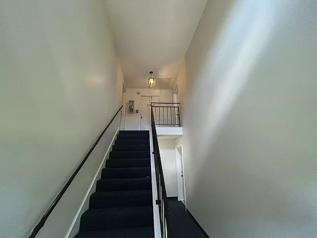 2 bed, 965 sqft, $1,500 — Photo 4
