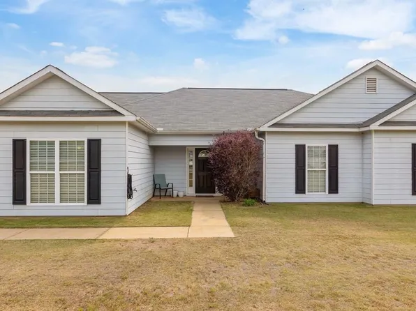 2 Cotton Ct, Fort Mitchell, AL 36856