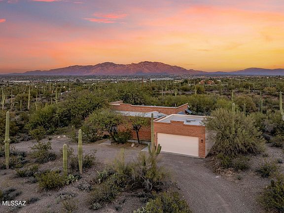 2nd image of 7055 W Ina Rd