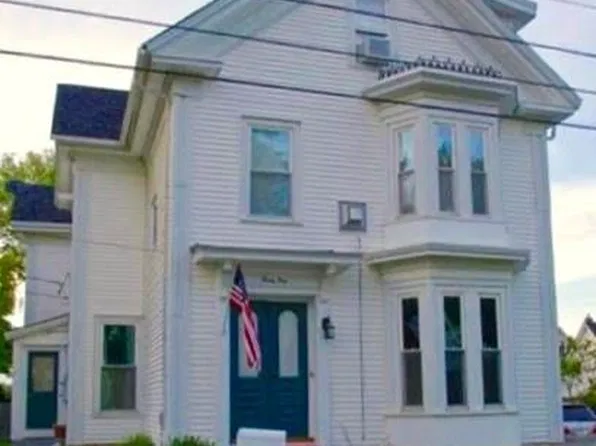 42 Fulton St #2, Rockland, ME 04841