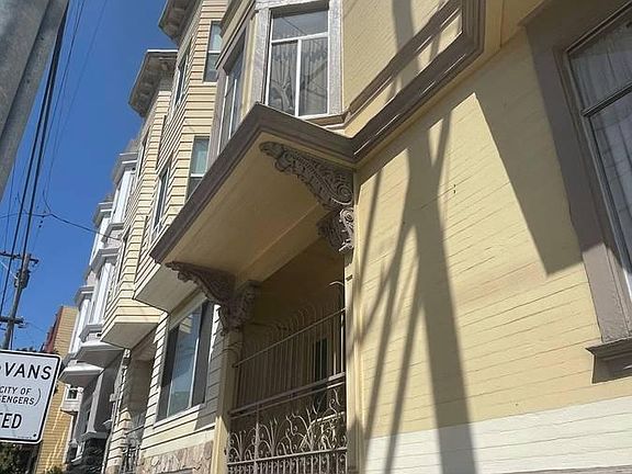 5th image of 3800 18th St
