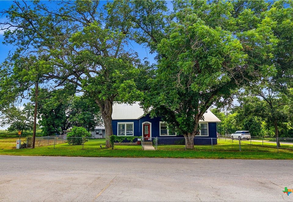 1st image of 1841 Zuehl Rd