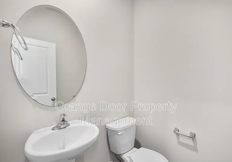 5611 151st Street Ct E — Photo 28