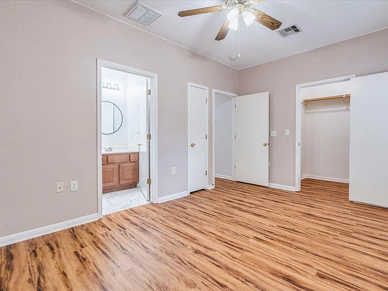 6801 Porter St — Photo 15