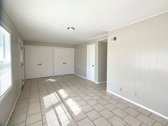 2nd image of 1610 5th Ave APT C