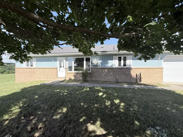 90 Boyer Rd, Dornsife, PA 17823