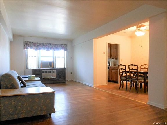 3rd image of 1 Fisher Dr APT 219