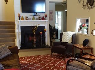 3233 Rosegate Ct, Virginia Beach, VA 23452