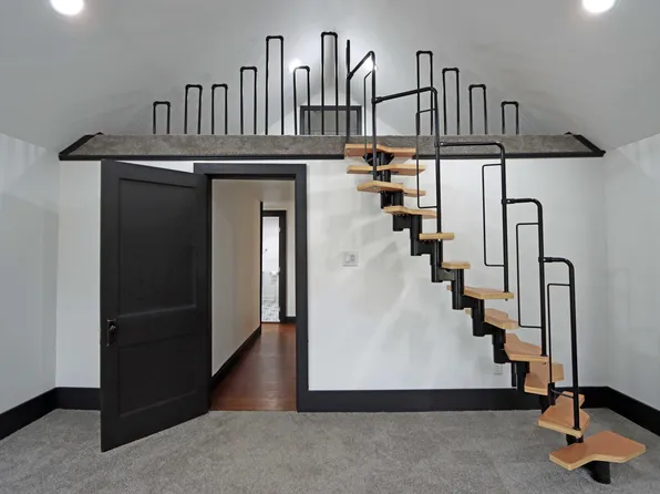 981 E 17th Ave, Columbus, OH 43211