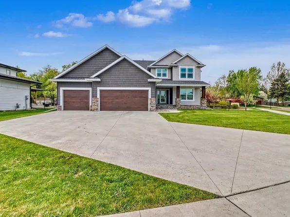 3521 Grandwood Dr N, Fargo, ND 58102