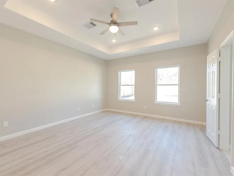 10274 Porto Rico Rd — Photo 16