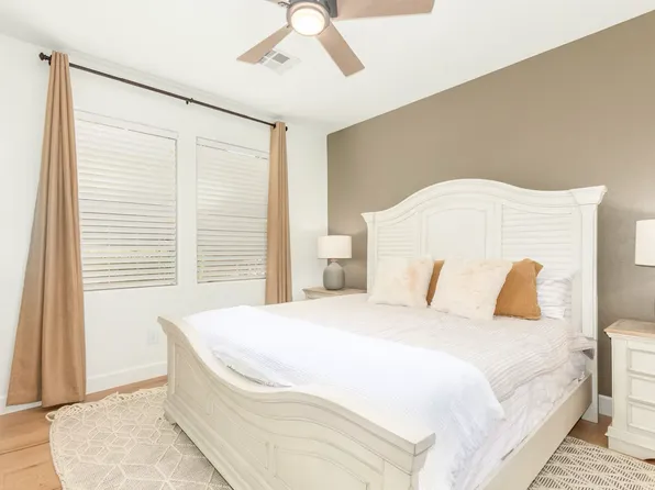 11500 E Cochise Dr, Scottsdale, AZ