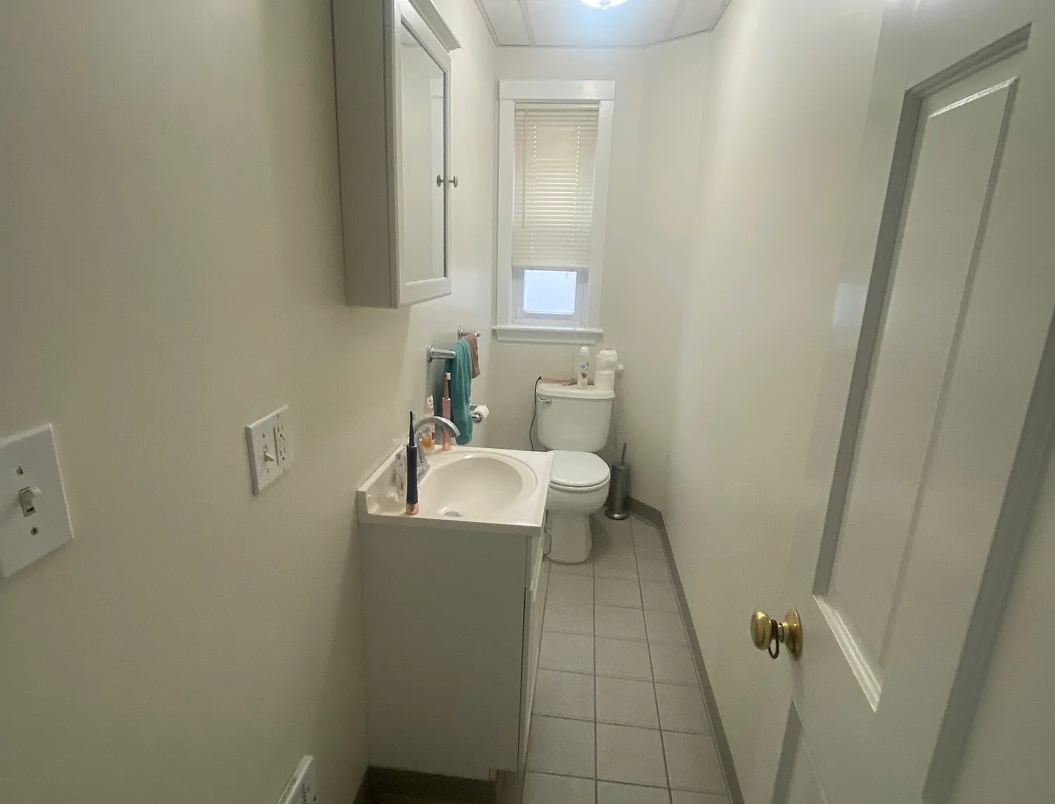 3 bed, 1.5 bath, $2,995 — Photo 2