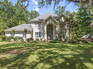 916 Hill Roost Rd, Tallahassee, FL 32312