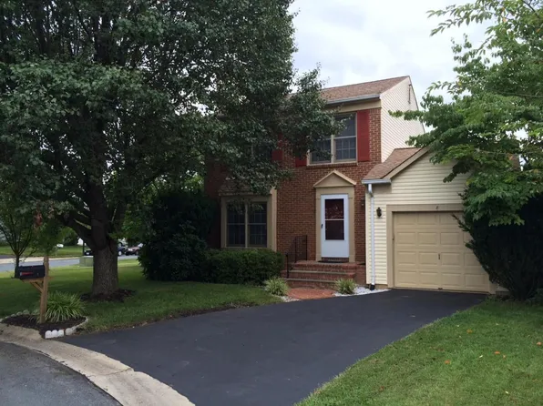 8 Ranch Ct, Gaithersburg, MD 20878