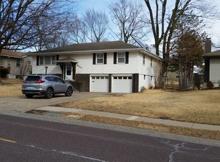 9237 Lowell Ave, Overland Park, KS 66212