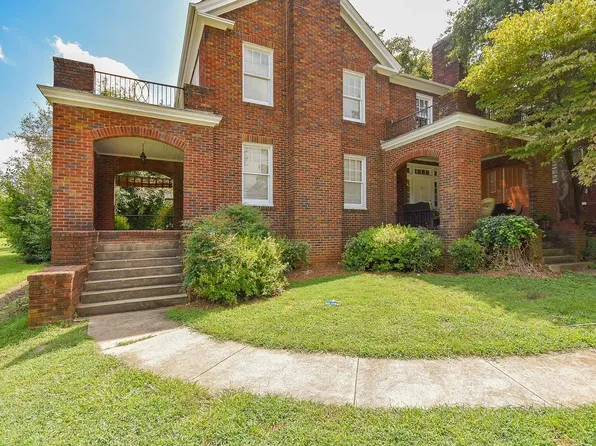 18 Atwood St, Greenville, SC 29601