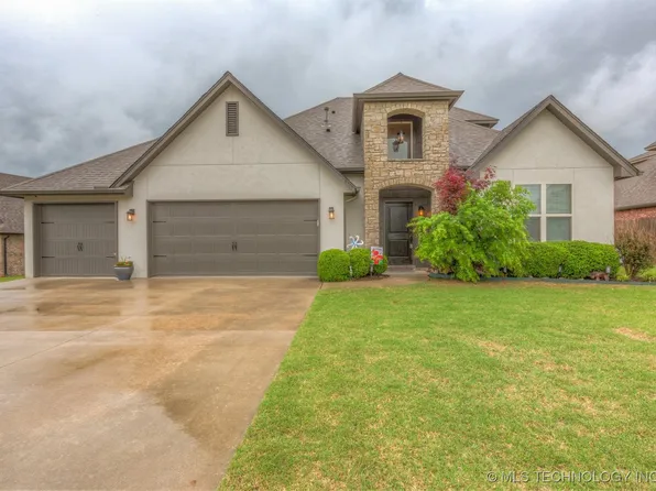 7317 E Nashville St, Broken Arrow, OK 74014