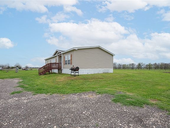 3rd image of 14888 County Road 443