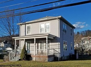 1101 Country Club Rd, Fairmont, WV 26554