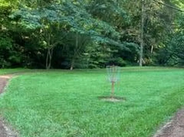 Stepping Stone Dr, Sevierville, TN 37862