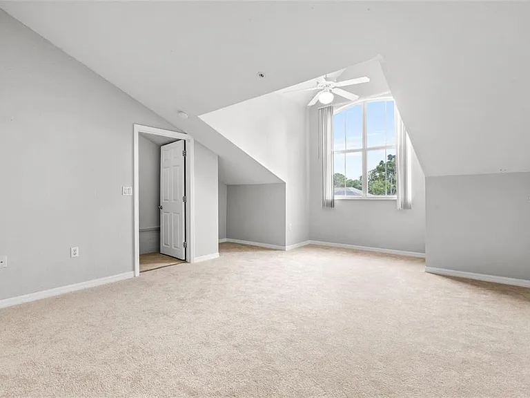 5009 Sunridge Palms Dr #203 — Photo 6