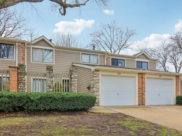 105 W Dover Dr, Mount Prospect, IL 60056