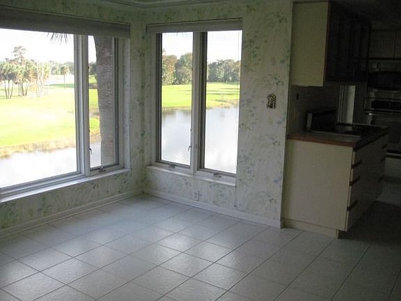 5th image of 102 Wilderness Dr APT 3114