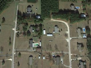 Live Oak Ln NE, Blountstown, FL 32424