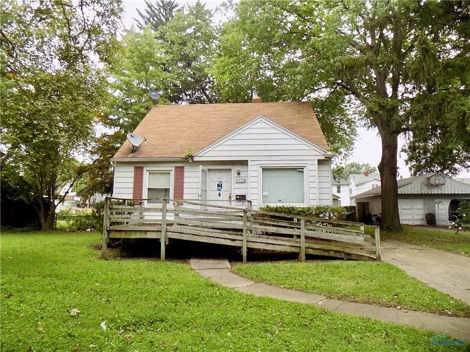 1st image of 4424 Berwick Ave