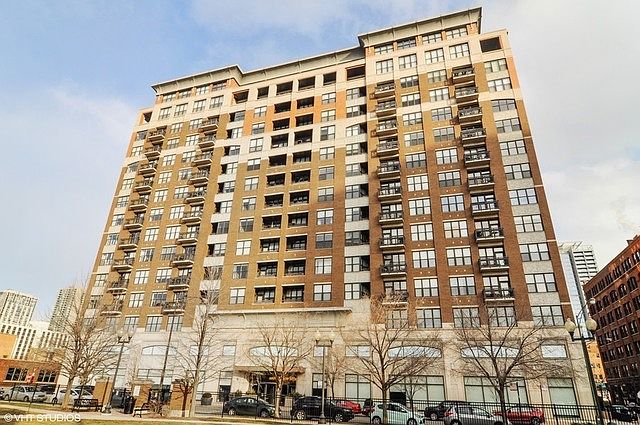 1st image of 849 N Franklin St Unit 1016