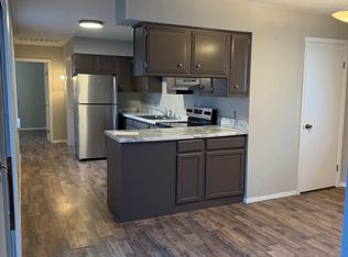 913 W Shenandoah Dr #913, Peoria, IL