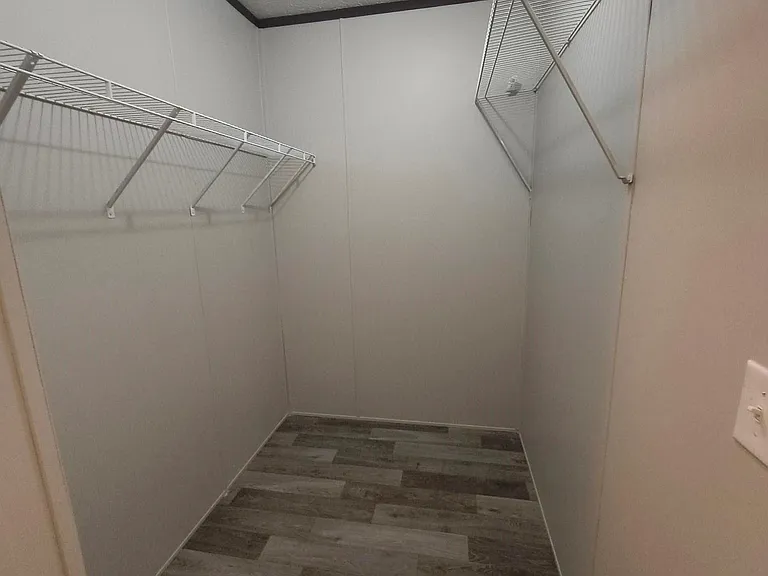 13 E Ashwood Dr — Photo 16