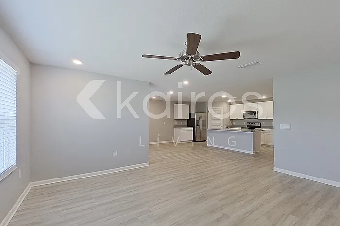 4624 Malay Cir — Photo 3