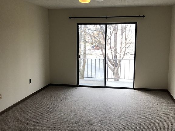 4th image of 635 Watkins Rd #633